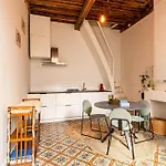 Little Antwerp Holiday Home